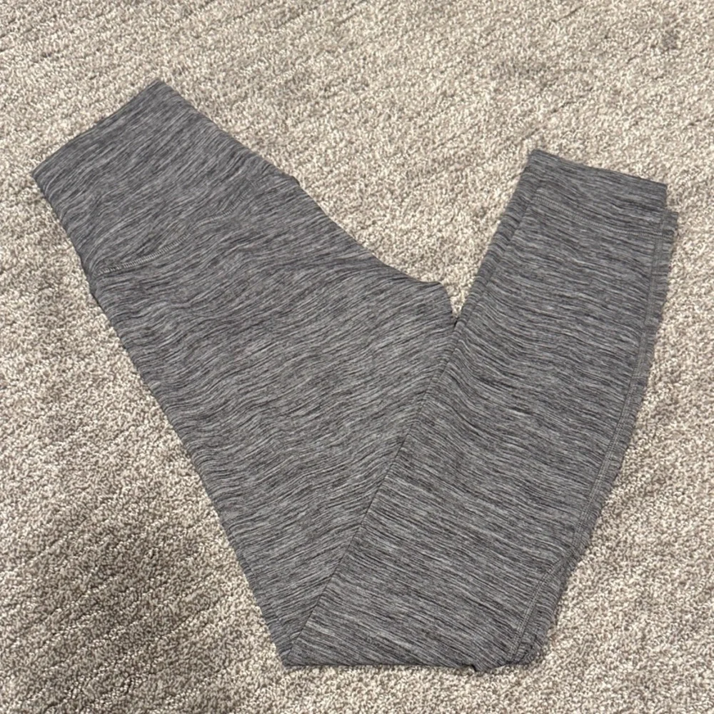 Lululemon Athletica Heathered Gray Leggings